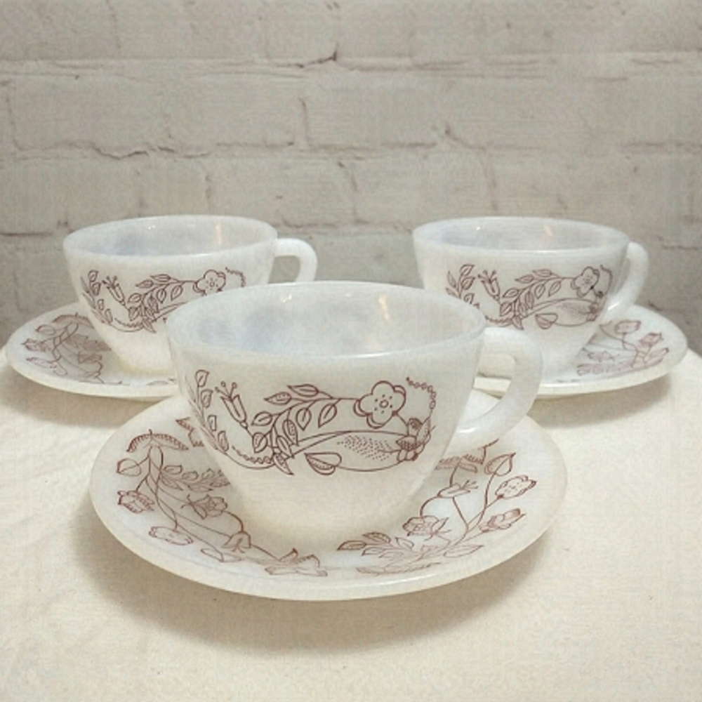 3 Vintage Federal Milk Glass Burgandy Gold Spree Tea Cups & Saucers